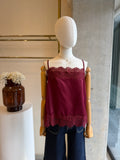 Blusa lencera con encaje vino